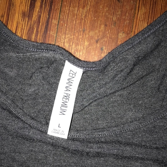 Top - Picture 2 of 2